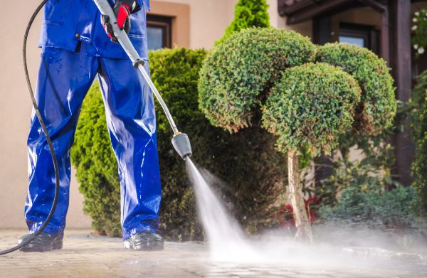 Driveway Cleaning in Merced