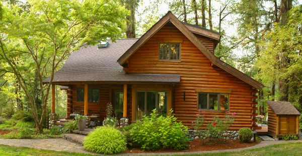 Log Home Exterior Cleaning in Merced
