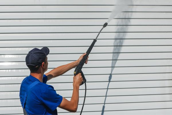 Power Washing Service in Merced