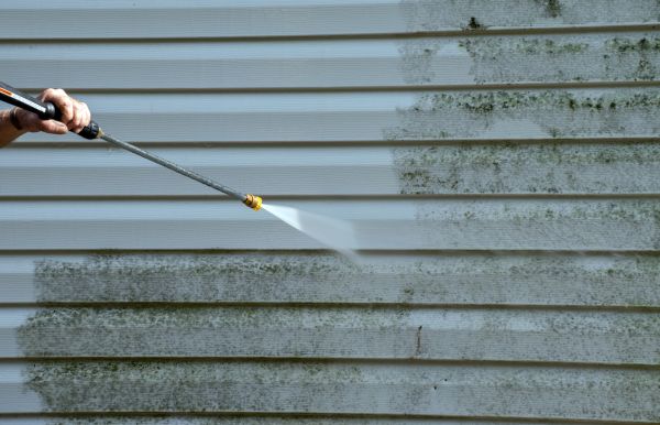 House Pressure Cleaning in Merced