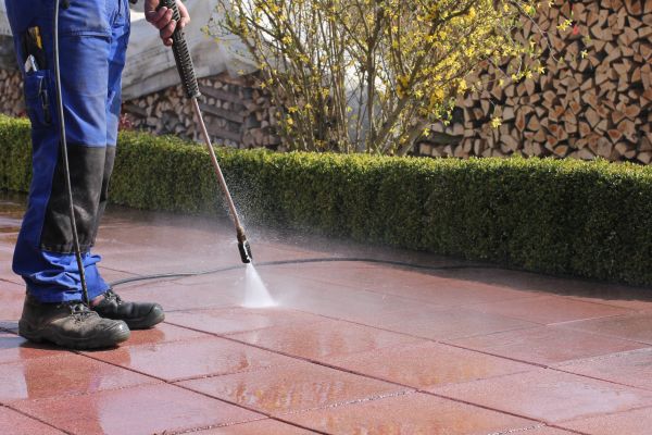 Driveway Pavers Cleaning in Merced