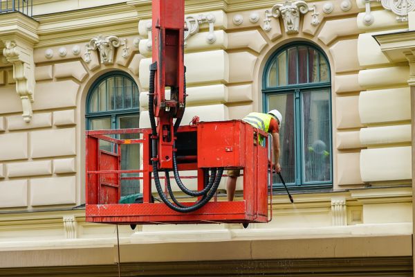 Cost of Building Pressure Washing in Merced