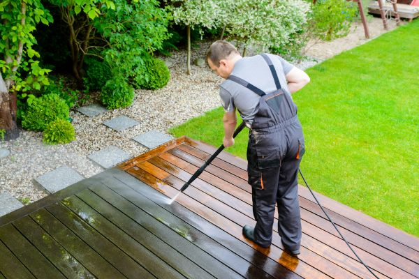 Deck And Patio Cleaning in Merced