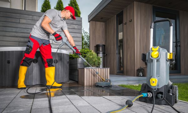 Concrete Patio Washing in Merced