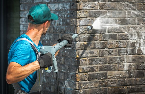 Exterior Masonry Cleaning in Merced