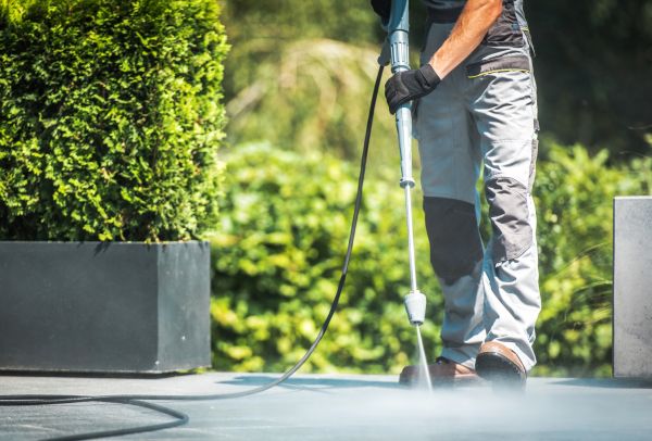 Condo Patio Cleaning in Merced