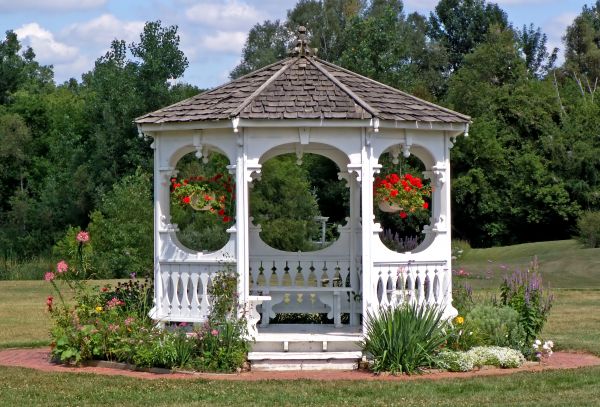 Gazebo Cleaning in Merced